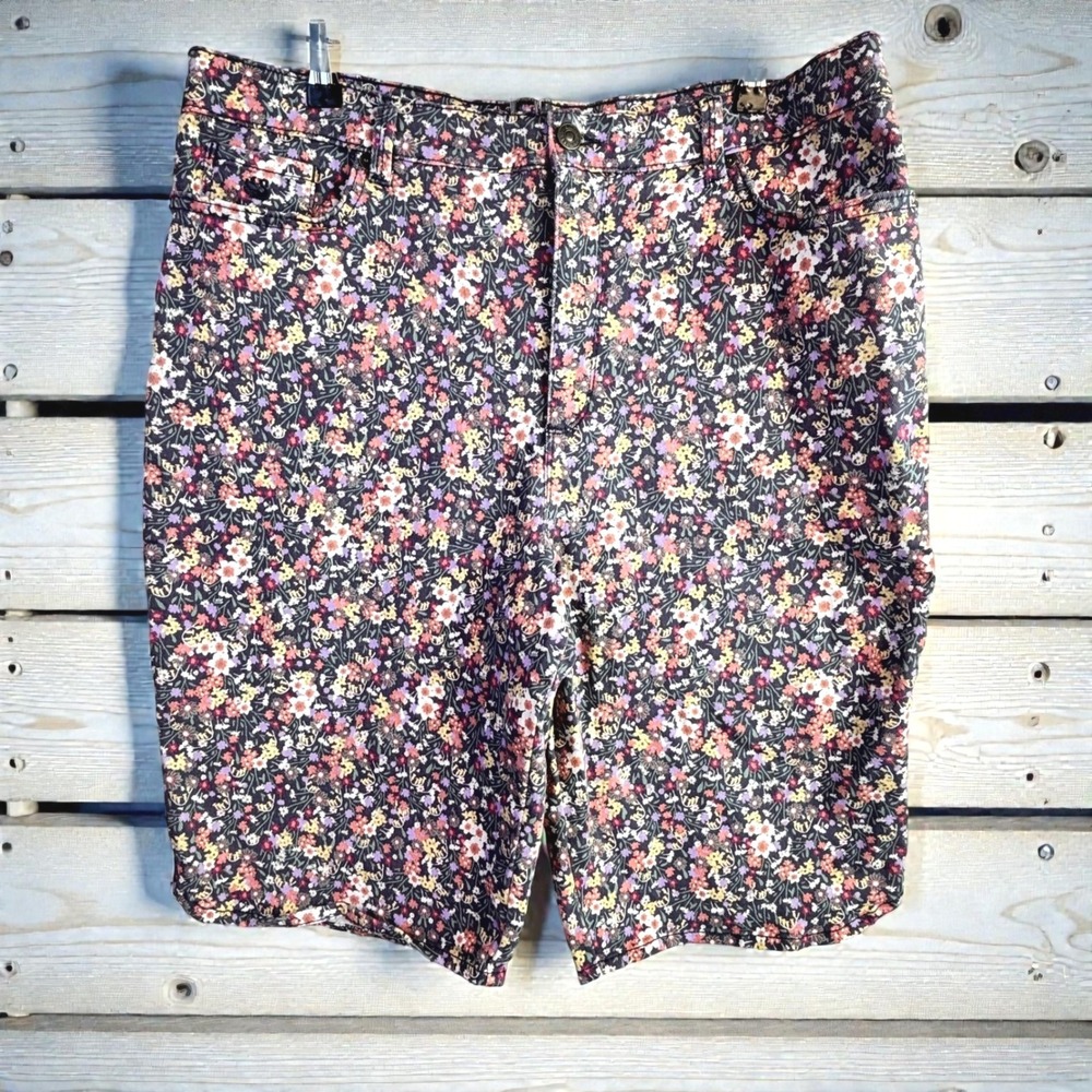 Vintage Maximalist Ditsy Floral Denim Shorts 16 Purple Stretch Cotton Cottage - Picture 2 of 11